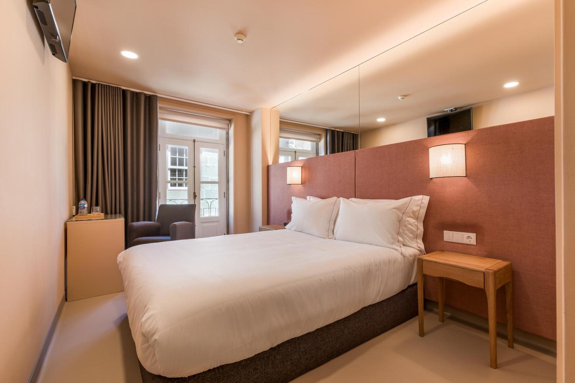 Hotel Margarida Da Praca Viana do Castelo Zewnętrze zdjęcie