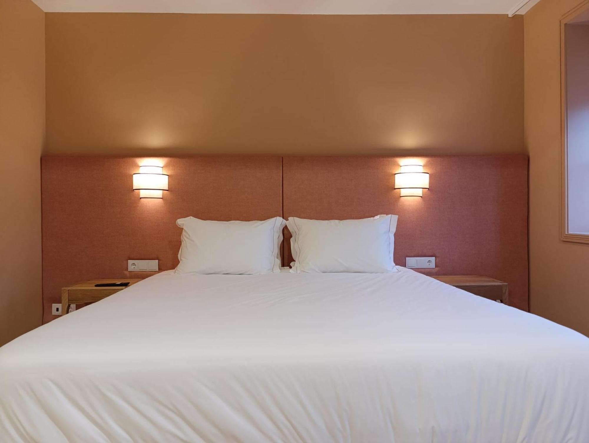 Hotel Margarida Da Praca Viana do Castelo Zewnętrze zdjęcie