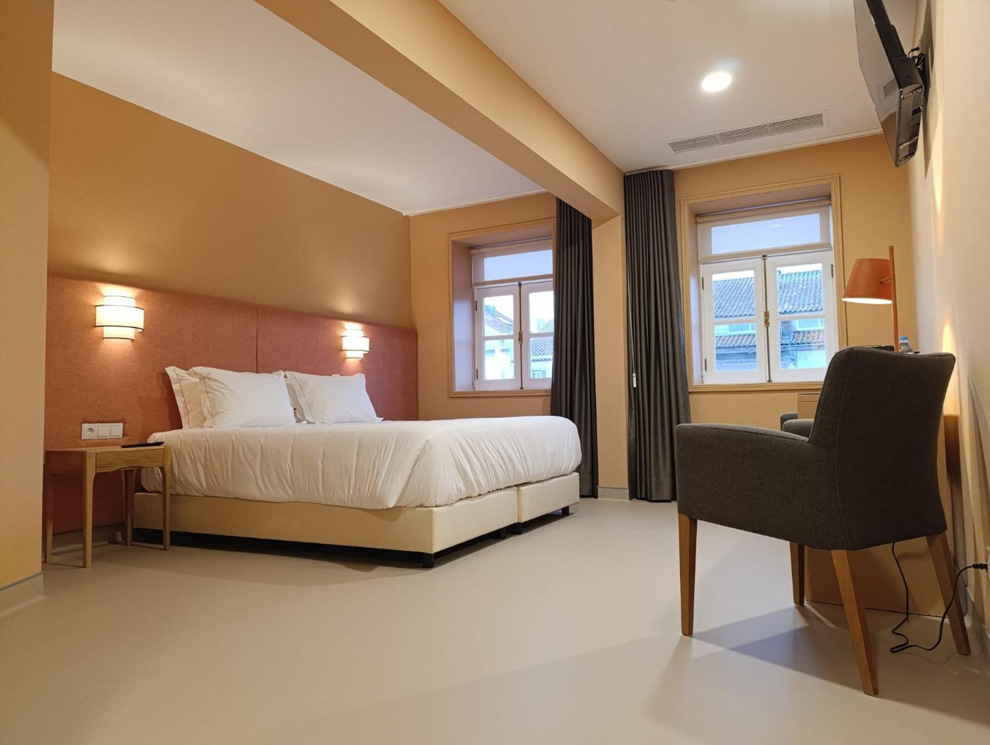Hotel Margarida Da Praca Viana do Castelo Zewnętrze zdjęcie